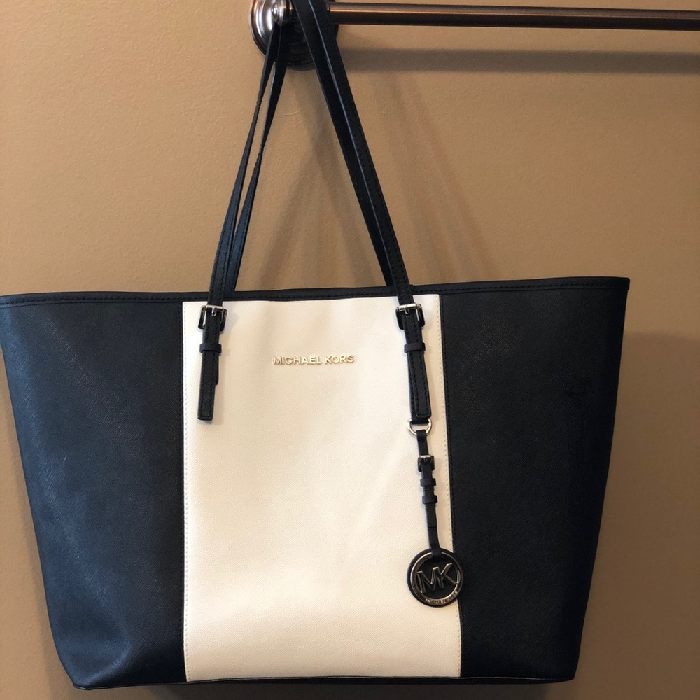 Michael Khors tote